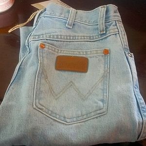 Wrangler Size 2/26 26×32